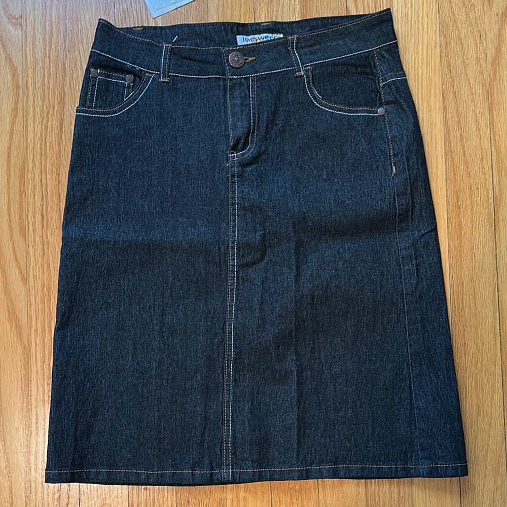 Black Denim Skirt embellished back pockets Knee-Length Pencil Skirt